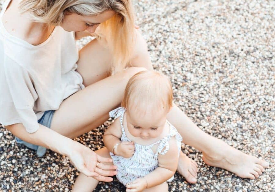 Doula support for parents with disabilities. Doula with baby sitting outside